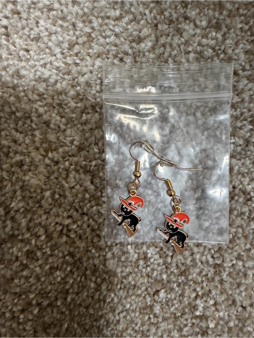 Black Cat Earrings with Orange Hat - Charming